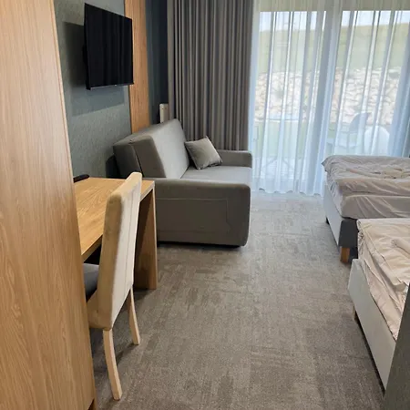 Przystan Marywil * Zarki